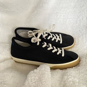 Black Rothy’s